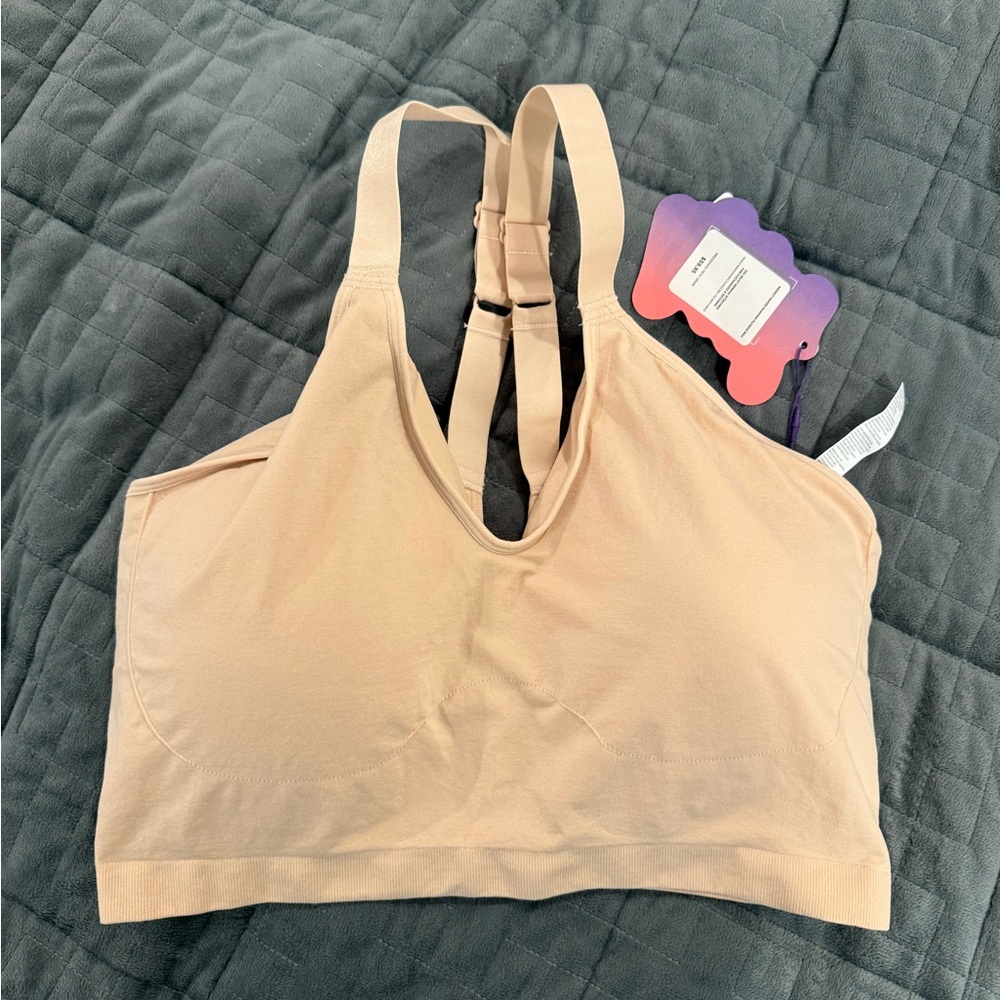 YITTY Cream Seamless Sports Bra